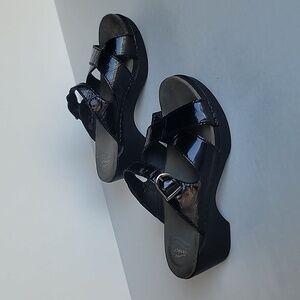 Dansko Sela Black Patent Leather Criss Cross